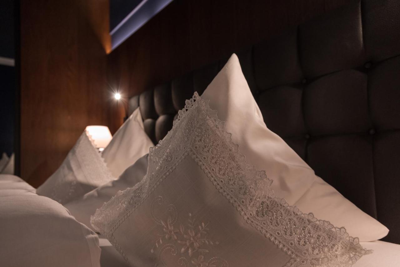 Boutique Hotel Mandarfnerhof Sankt Leonhard im Pitztal Eksteriør billede