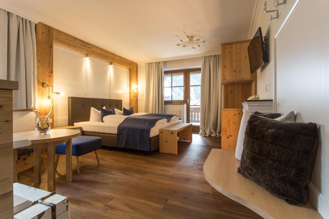 Boutique Hotel Mandarfnerhof Sankt Leonhard im Pitztal Eksteriør billede