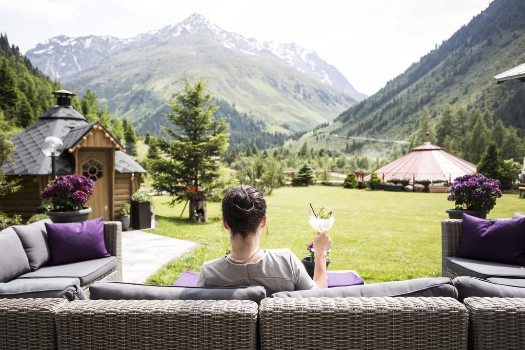 Boutique Hotel Mandarfnerhof Sankt Leonhard im Pitztal Eksteriør billede