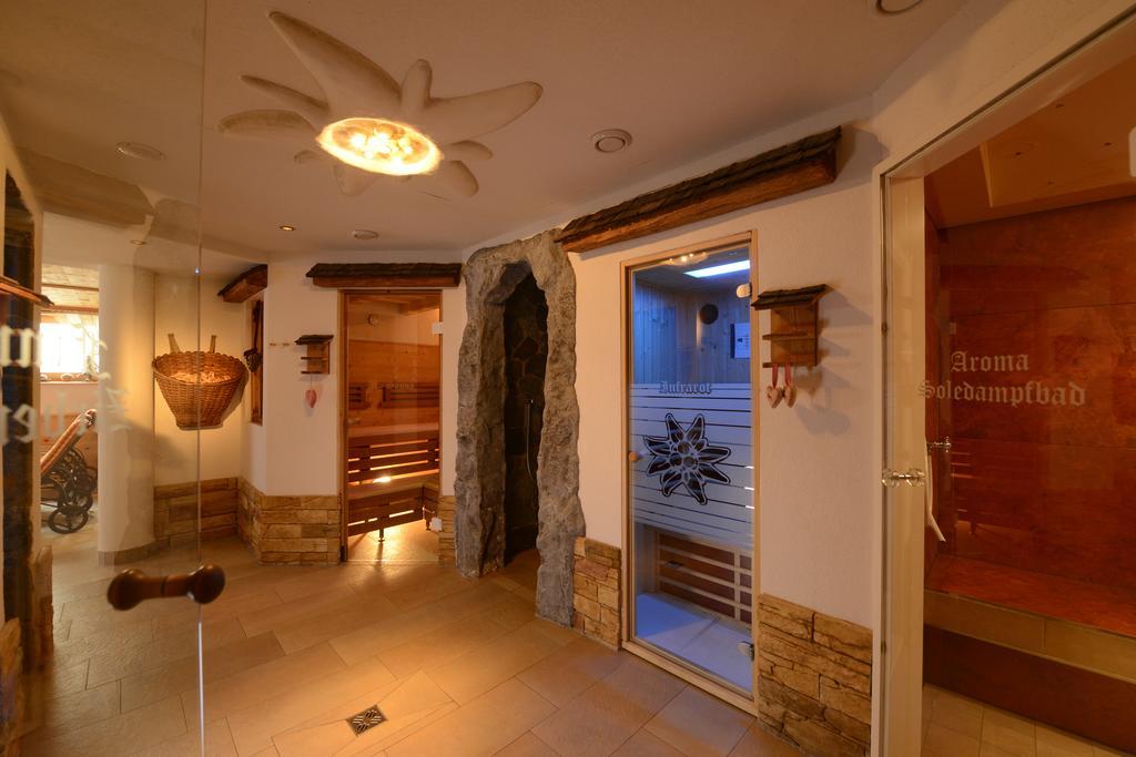 Boutique Hotel Mandarfnerhof Sankt Leonhard im Pitztal Eksteriør billede